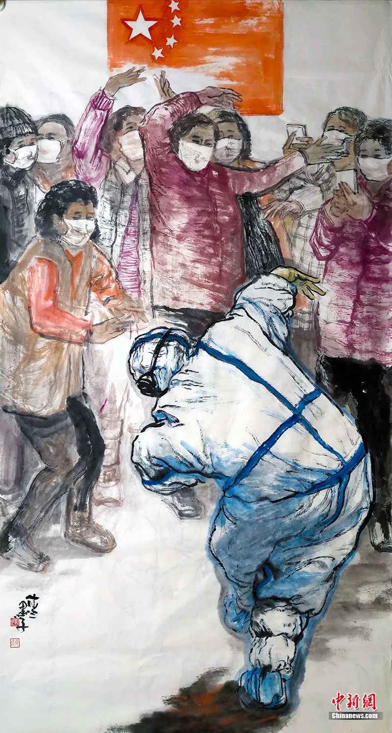 方舱医院教患者跳舞的新疆姑娘:我与武汉有个约定